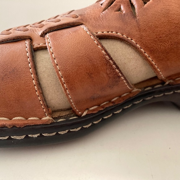 Naturalizer Tribal Tan Leather Slip On Sandals 8M - Picture 13 of 14